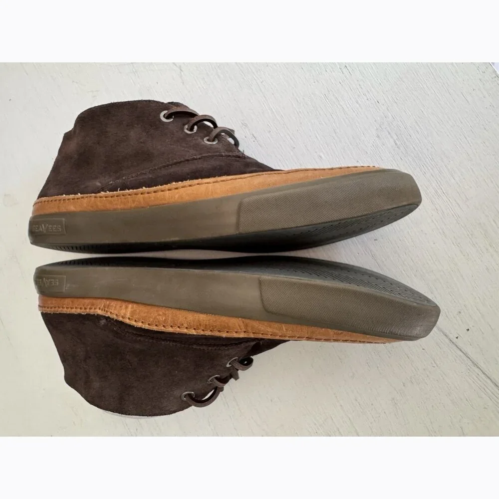 SeaVees •brand maslon